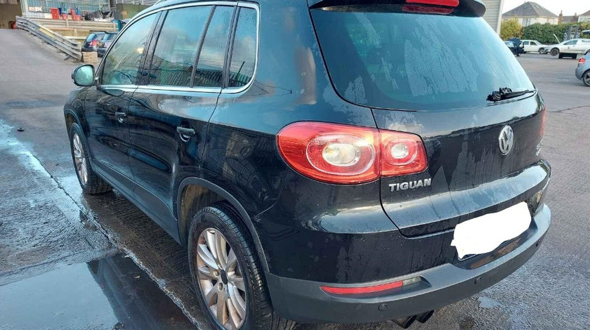 Aripa stanga spate Volkswagen Tiguan 2011 SUV 2.0 TDI CFFB