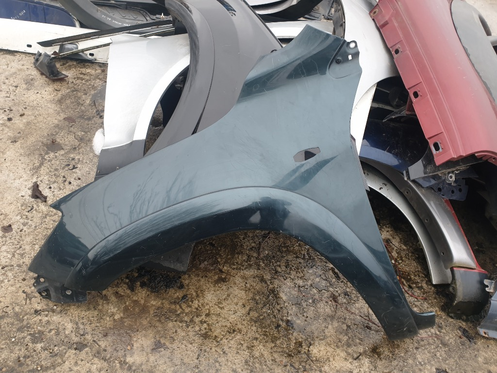 Aripa Stanga Toyota Rav 4 2006-2012