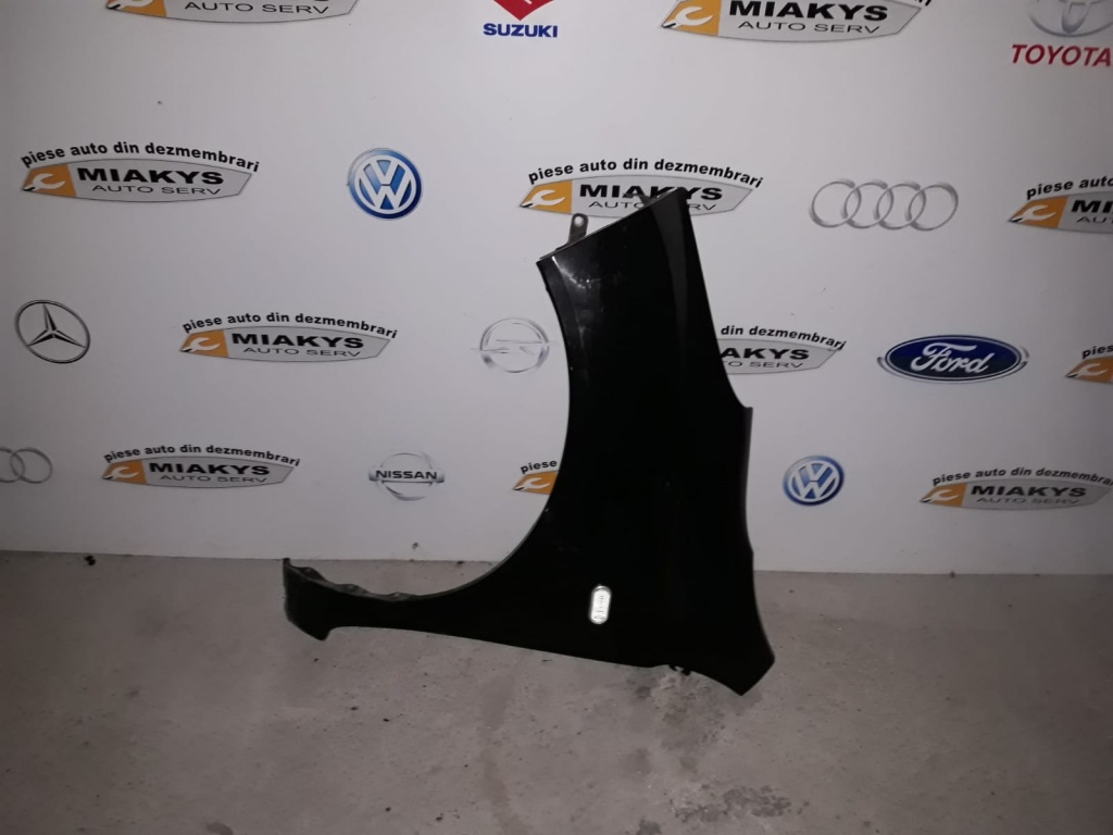 Aripa stg Nissan Micra K12