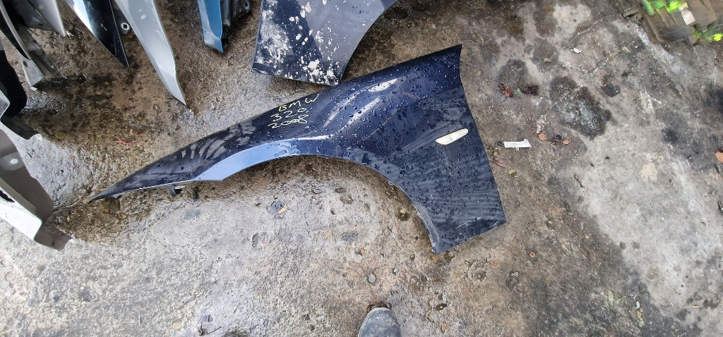Aripi Fata BMW Seria 3 E90