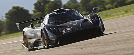 Arma perfecta pentru circuit: Pagani Zonda R in actiune!