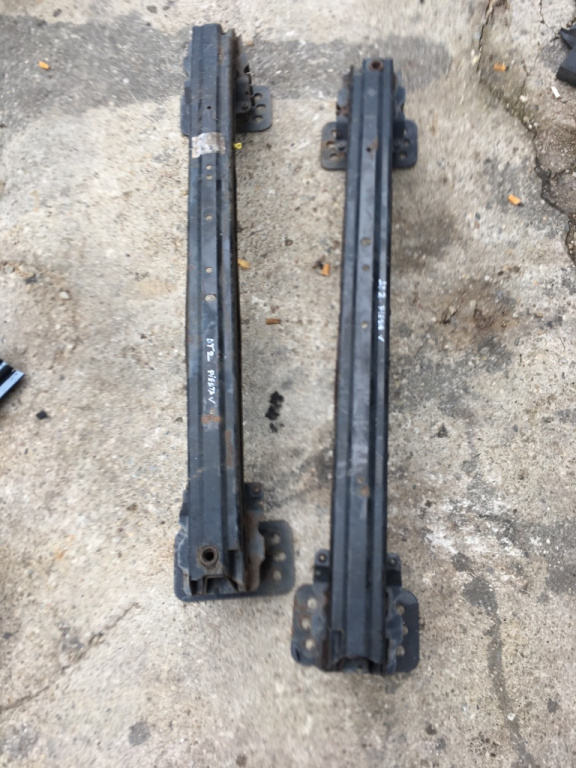 Armatura bara fata Ford Fiesta 5 [2001 - 2007] Hatchback 5-usi (JH_ JD_)