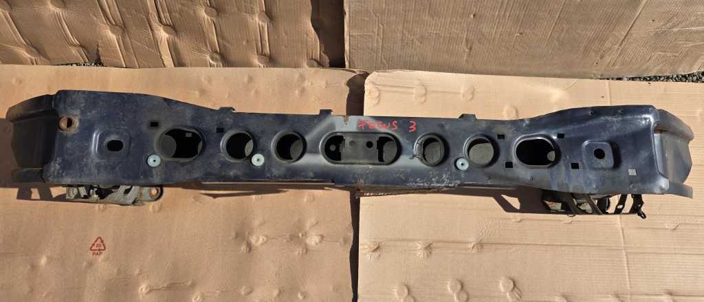 Armatura bara fata Ford Focus 3 2011 2012 2013 2014