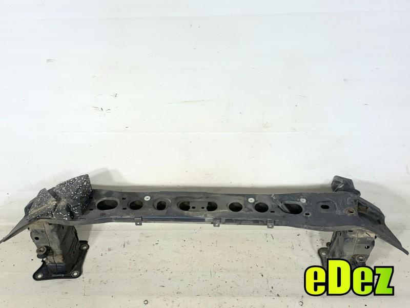 Armatura bara fata Ford Focus 3 (2011-2015)