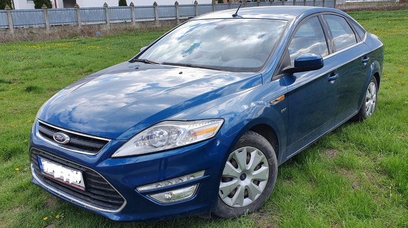 Armatura bara fata Ford Mondeo 4 2009 berlina 2.5 T benzina huba