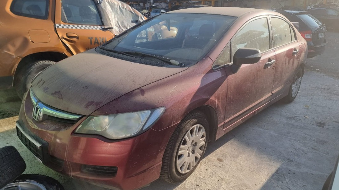 Armatura bara fata Honda Civic 2008 berlina 1.8 benzina