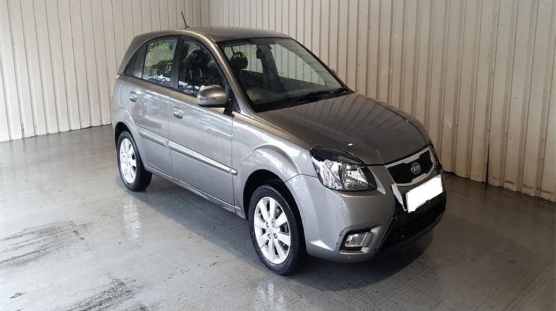 Armatura bara fata Kia Rio 2011 Hatchback 1.5 D D4FA