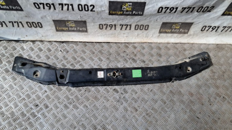 Armatura bara fata Mercedes Vito W638 an fab. 2002 cod A6385840040