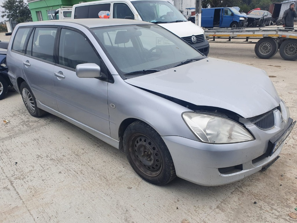 Armatura bara fata Mitsubishi Lancer 2004 Break 1.6 Benzina