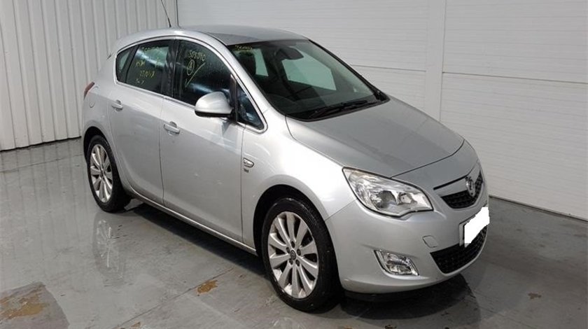 Armatura bara fata Opel Astra J 2010 Hacthback 1.3 CDTi