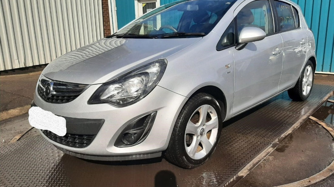 Armatura bara fata Opel Corsa D 2013 HATCHBACK 1.4 i