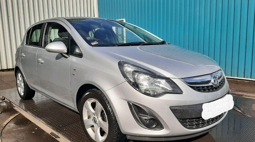 Armatura bara fata Opel Corsa D 2013 HATCHBACK 1.4 i