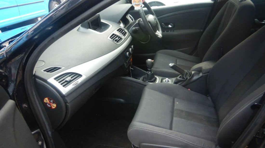 Armatura bara fata Renault Megane 3 2011 HATCHBACK 1.5 DCI