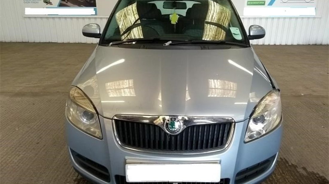 Armatura bara fata Skoda Fabia II 2010 Hatchback 1.4 TDi