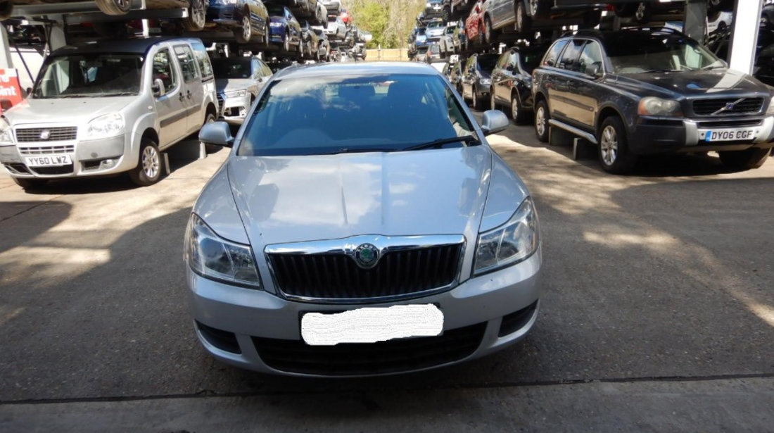 Armatura bara fata Skoda Octavia 2 2010 BERLINA 1.4 TSI