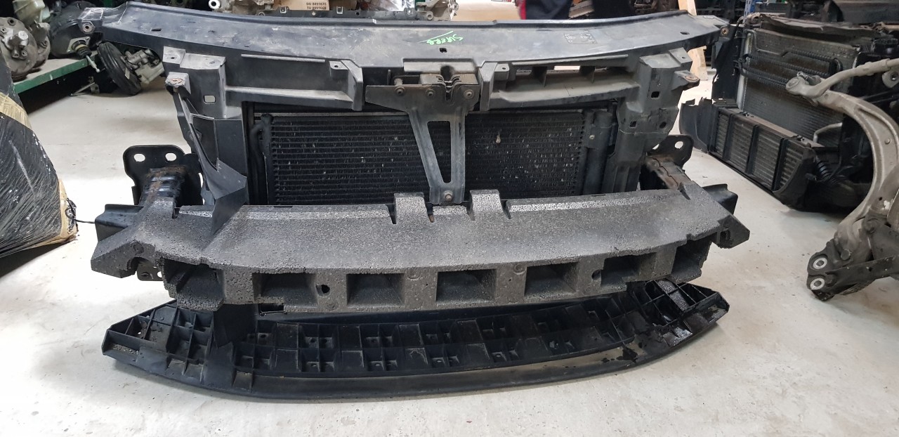 Armatura bara fata Skoda Superb 2 2009 2010 2011 2012