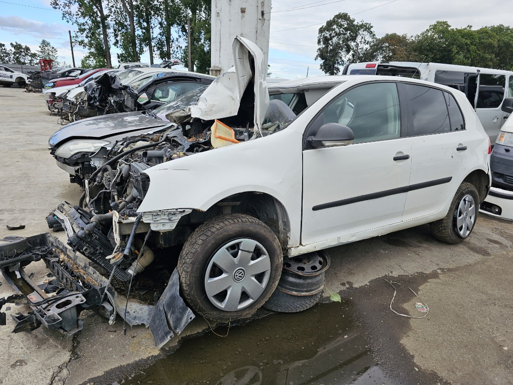 Armatura bara fata Volkswagen Golf 5 2008 Hatchback 1.9 BXF