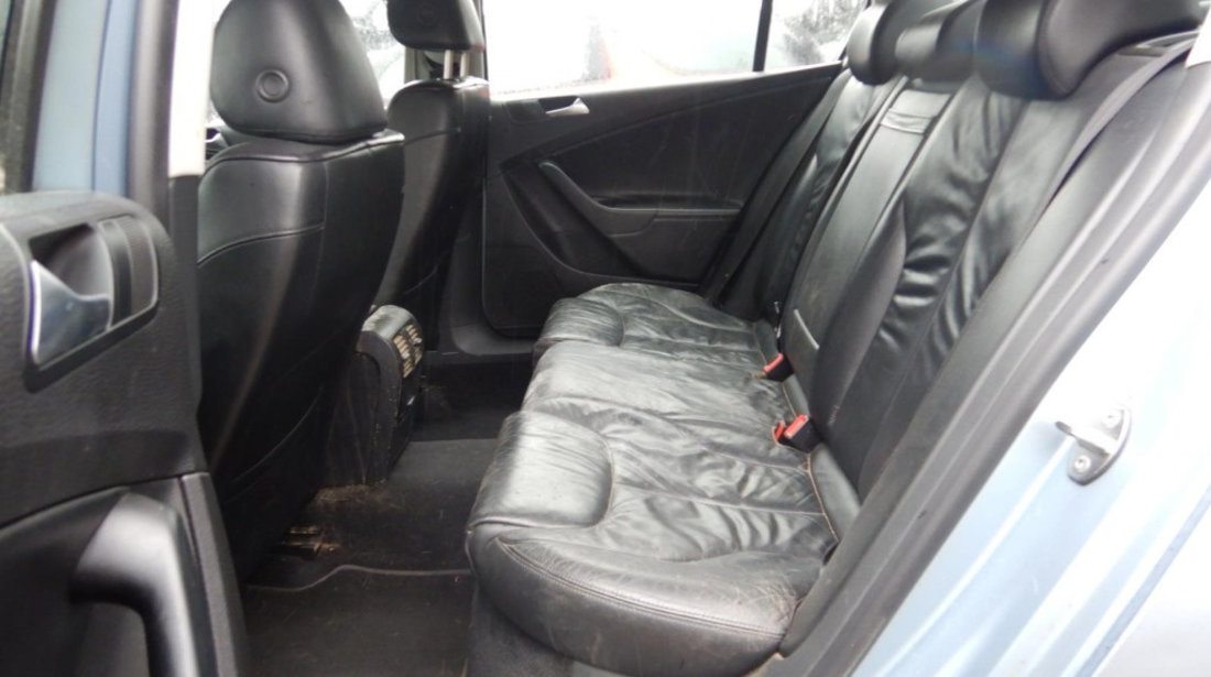 Armatura bara fata Volkswagen Passat B6 2008 Sedan 1.9 TDi