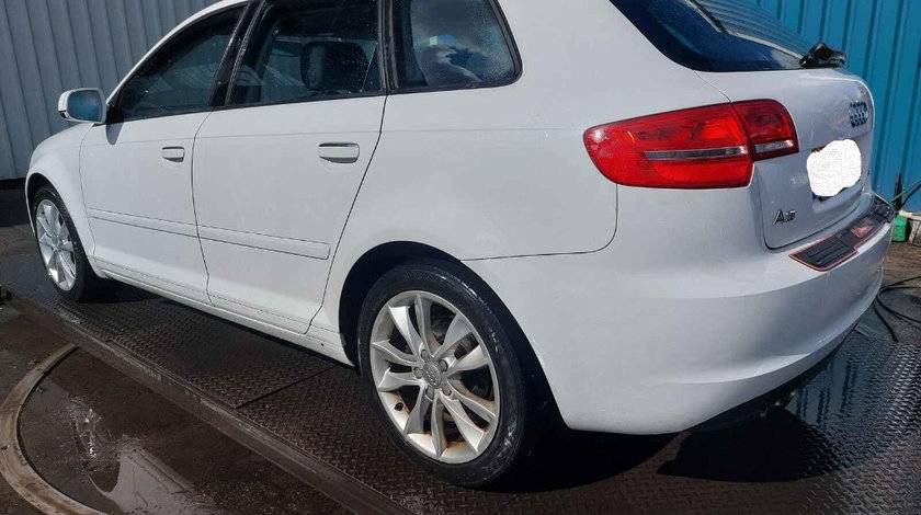 Armatura bara spate Audi A3 8P 2011 HATCHBACK 1.4 TFSI CAXC