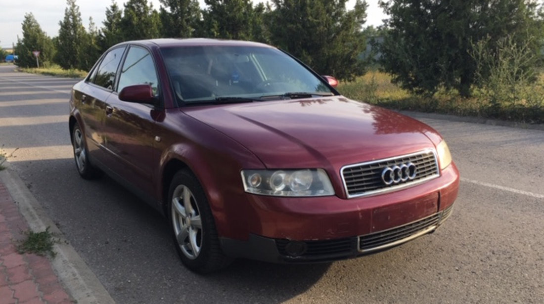 Armatura bara spate Audi A4 B6 2003 BERLINA 2.5 TDI