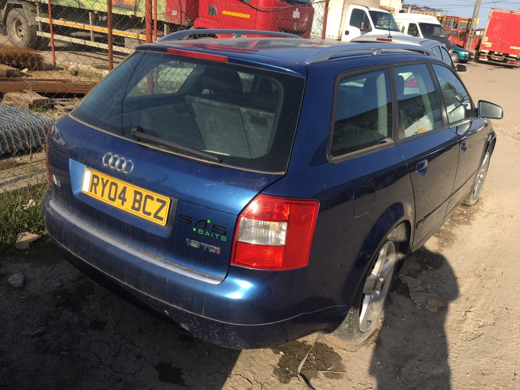 Armatura bara spate Audi A4 B6 Avant an fab. 2001 - 2005