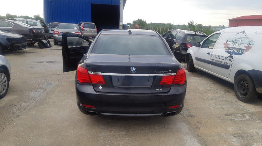 Armatura bara spate BMW F01 2011 berlina 4.4i