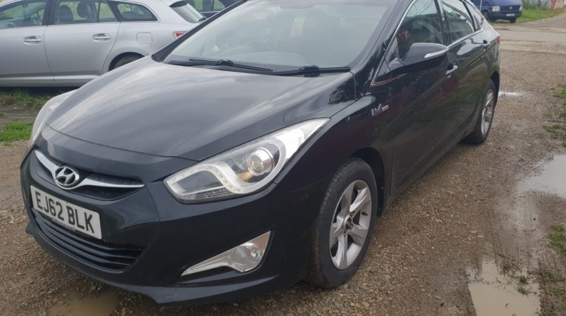 Armatura bara spate Hyundai i40 2012 hatchback 1.7 crdi d4fd