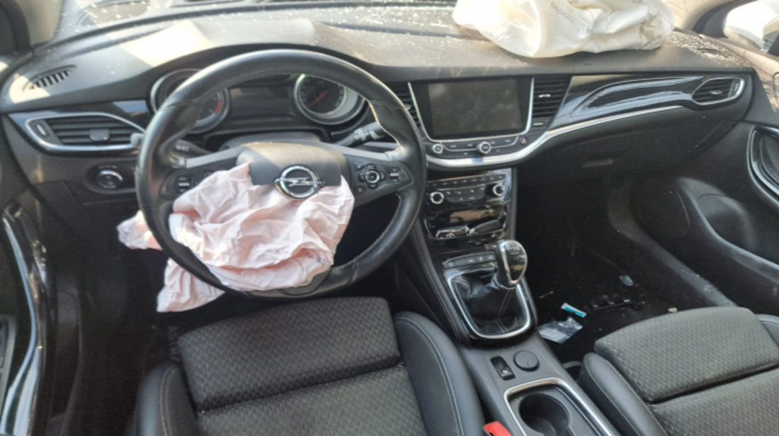 Armatura bara spate Opel Astra K 2017 Hatchback 1.6