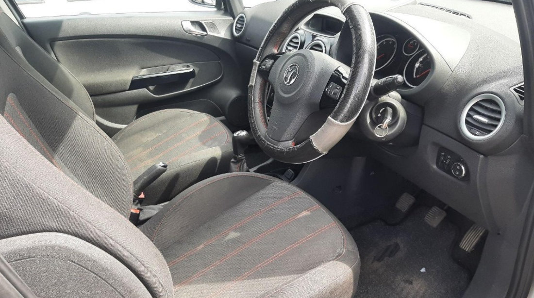 Armatura bara spate Opel Corsa D 2013 HATCHBACK 1.4 i