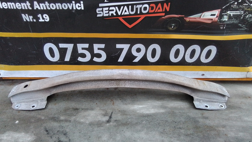 Armatura bara spate Renault Laguna 3 (2007-2010) 2.0 Motorina 2010