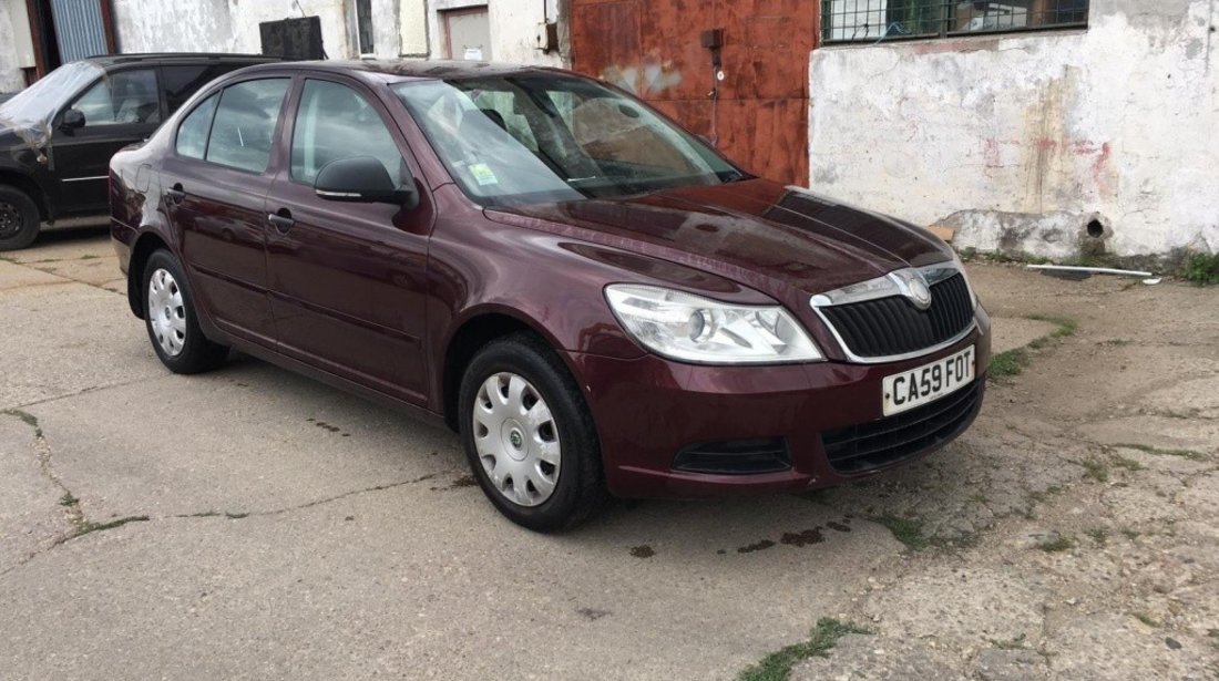 Armatura bara spate Skoda Octavia 2 2010 HATCHBACK 1.6 TDI