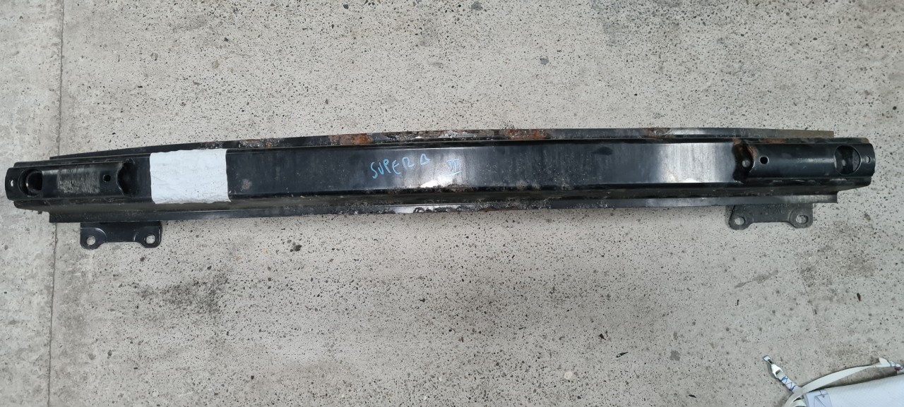 Armatura bara spate Skoda Superb 2 2009 2010 2011 2012 2013 2014