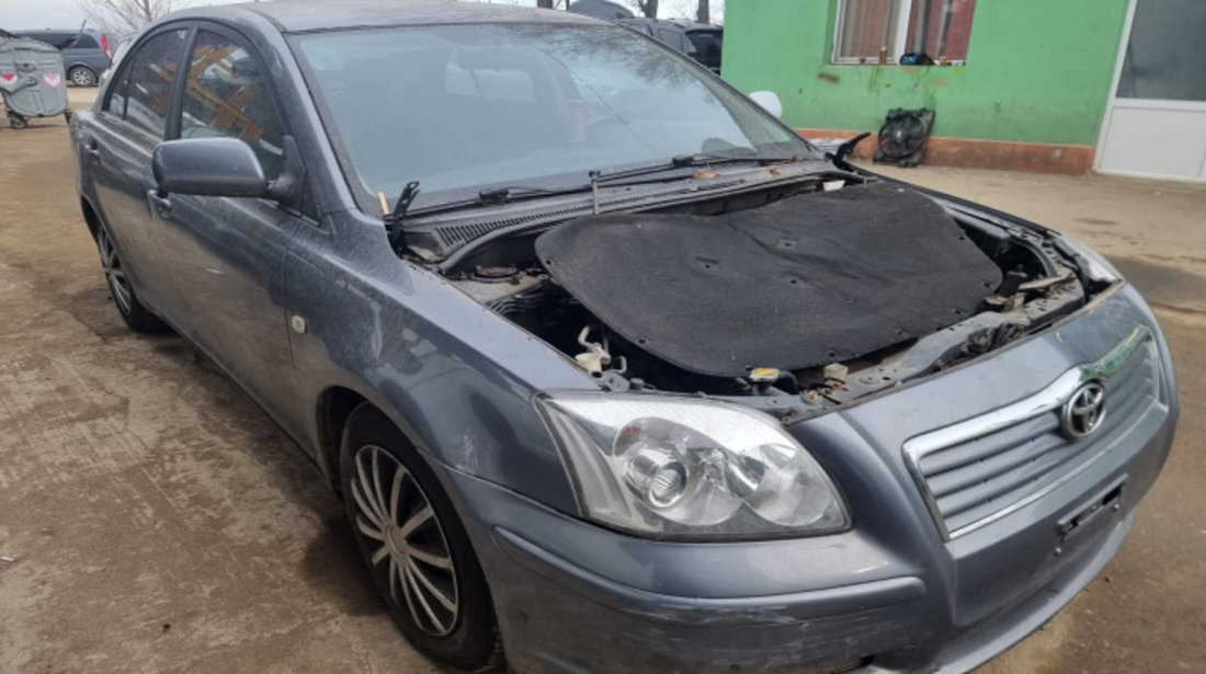 Armatura bara spate Toyota Avensis 2005 sedan/berlina 1.8 benzina