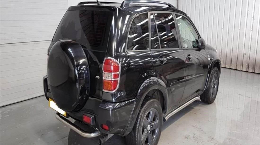 Armatura bara spate Toyota RAV 4 2005 SUV 2.0 D