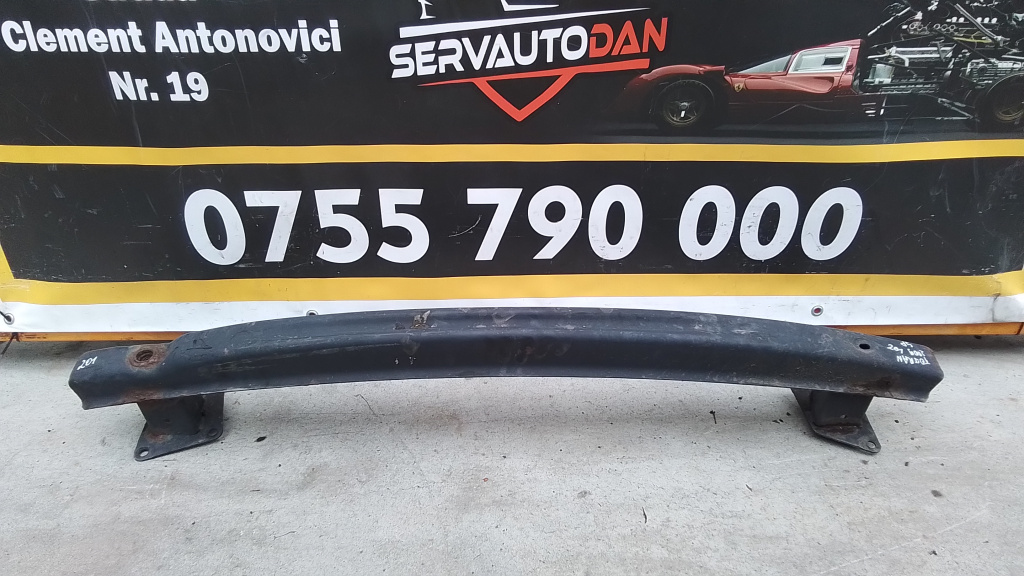 Armatura bara spate Volkswagen Touran facelift (2006-2010) 2.0 Motorina 2009