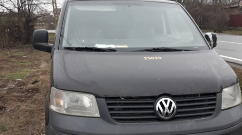 Armatura bara VW T5 2008