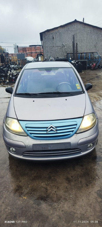 Armatura fata Citroen C3 1.6 1.6V 80Kw / 109 CP cod motor NFU transmisie manuala 5+1 an 2004