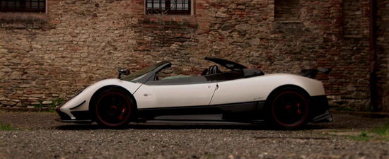 Arta pe patru roti: Pagani Zonda Cinque Roadster in actiune!