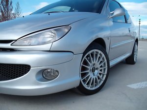 As vrea sa stiu dk aveti cunostinte care ar putea sa imi puna TURBO pe un 206 GTI motor 2.0 16v??Robert_bobik ID mess