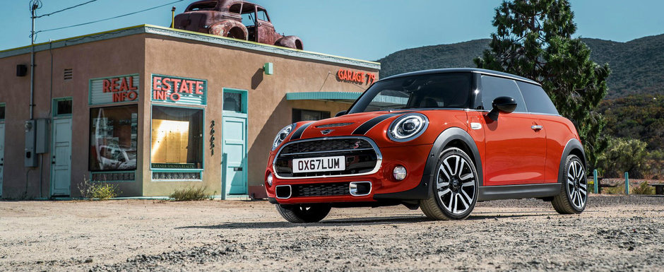 Asta da aroganta britanica. Noul Mini Cooper FACELIFT iti gaseste servieta/poseta in caz ca ai uitat-o undeva