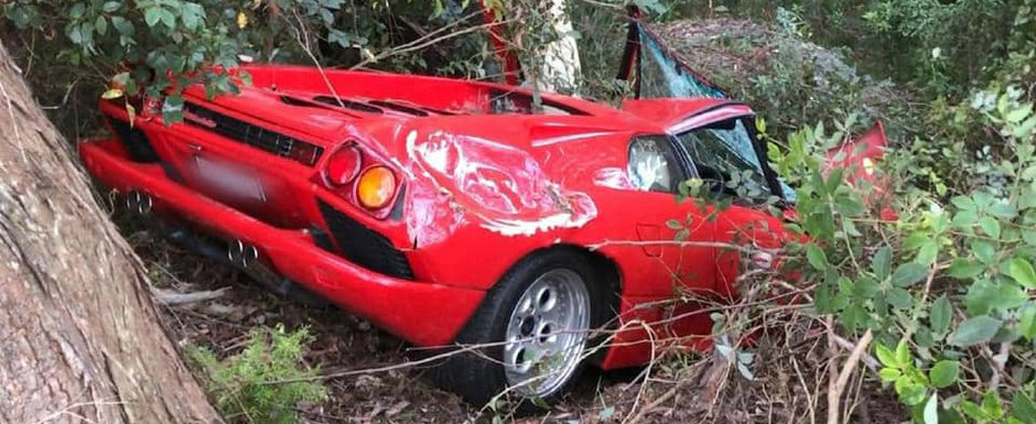 Asta da ghinion. Si-a facut praf Lamborghini-ul la scurt timp dupa ce l-a cumparat Asta da ghinion. Si-a facut praf Lamborghini-ul la scurt timp dupa ce l-a cumparat