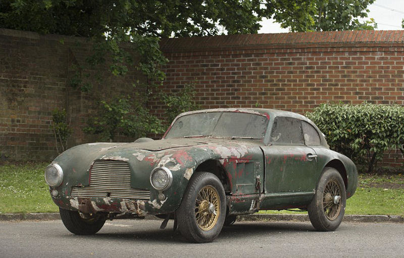 Aston Martin DB0