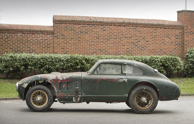 Aston Martin DB0
