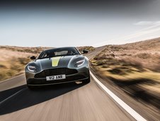 Aston Martin DB11 AMR