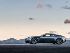 Aston Martin DB11