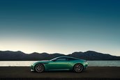 Aston Martin DB12