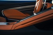 Aston Martin DB12