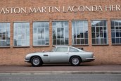 Aston Martin DB5 Bond Car