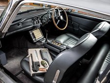 Aston Martin DB5 Bond Car