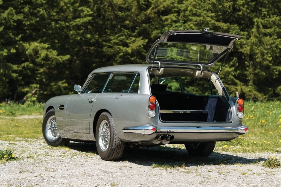 Aston Martin DB5 Shooting Break